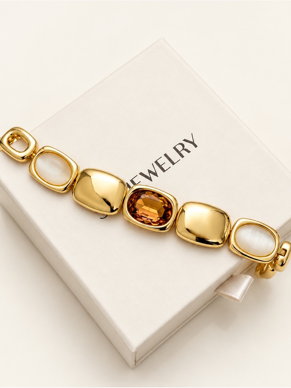 EXCLUSIVE LIMITED 14K Gold Plated Cushion Crystal Bracelet - Gema Style
